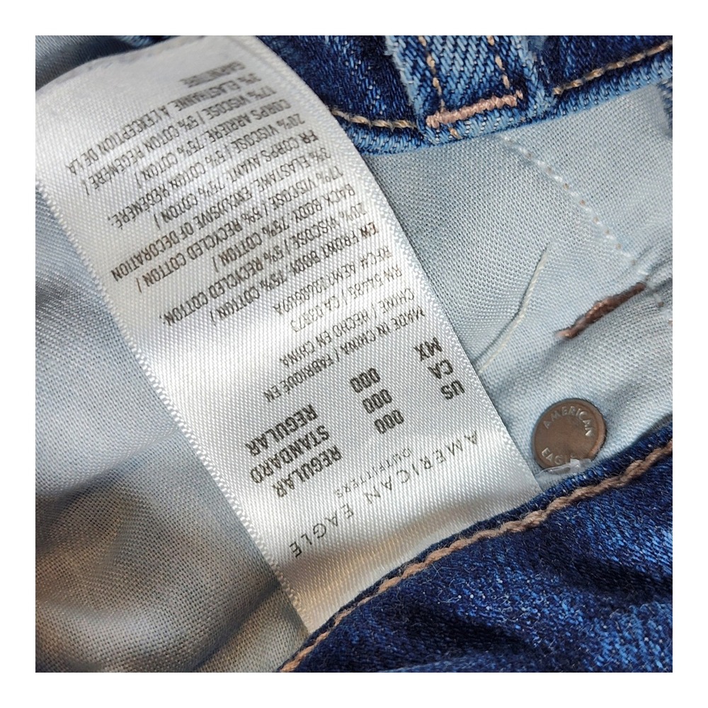 American Eagle Strigid Distressed Mom Jeans Dark Wash Floral Embroidery Size 000 - Picture 4 of 13